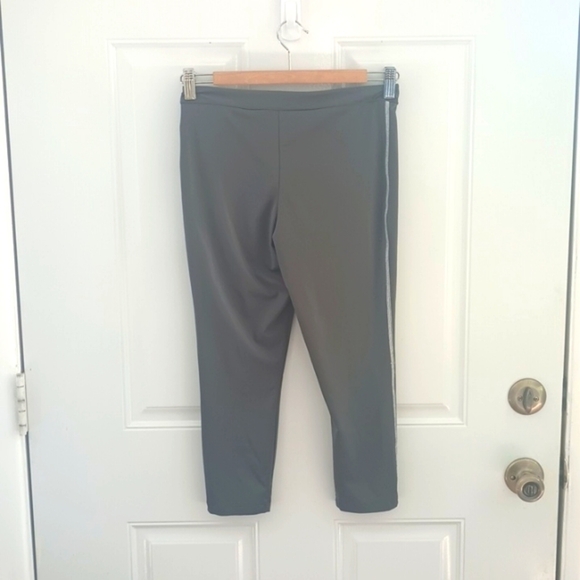 Nike golf tour performance DRI FIT cropped legging capris size S - Picture 2 of 10